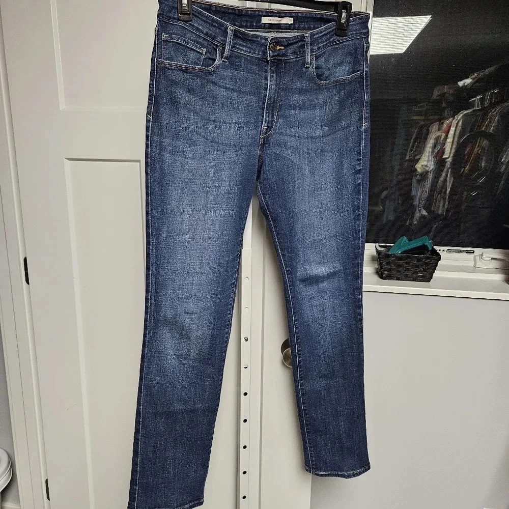 Levi's midrise skinny jeans size 14